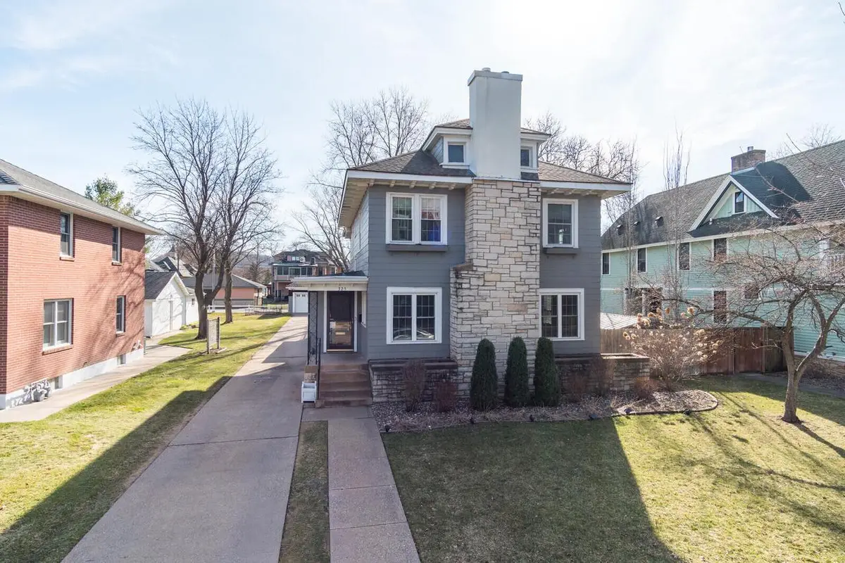 325 14th STREET S, La Crosse, WI 54601 - #1