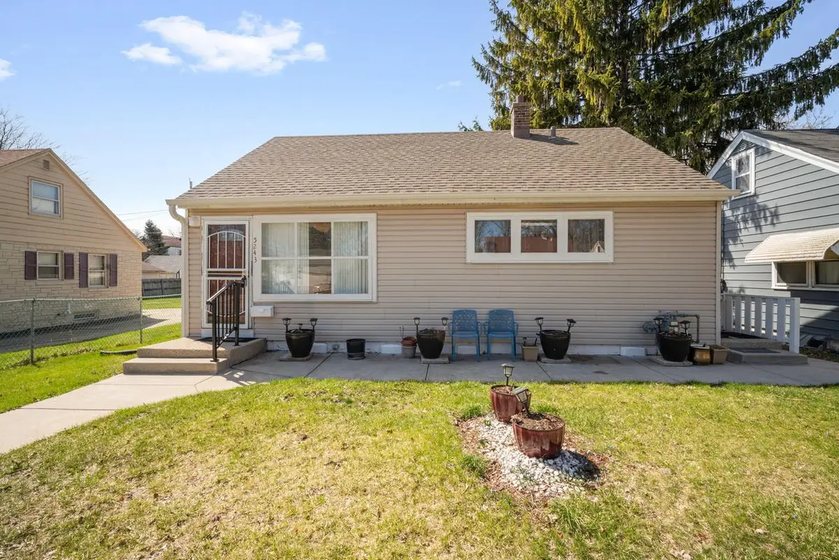 5243 N 46th STREET, Milwaukee, WI 53218 - #1