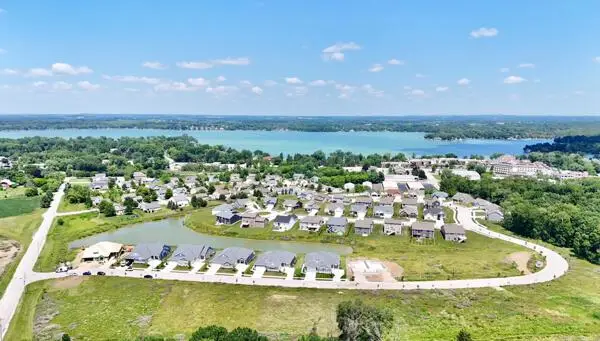 1538 Weston Ridge ROAD, Oconomowoc, WI 53066