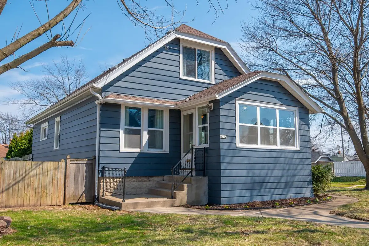 2372 S 66th STREET, West Allis, WI 53219 - #1