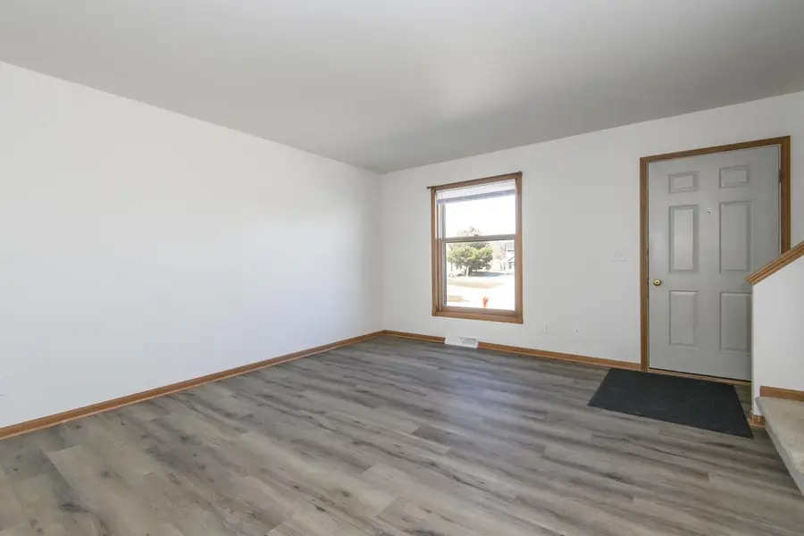 208 Applewood LANE #210, Watertown, WI 53094 - #2