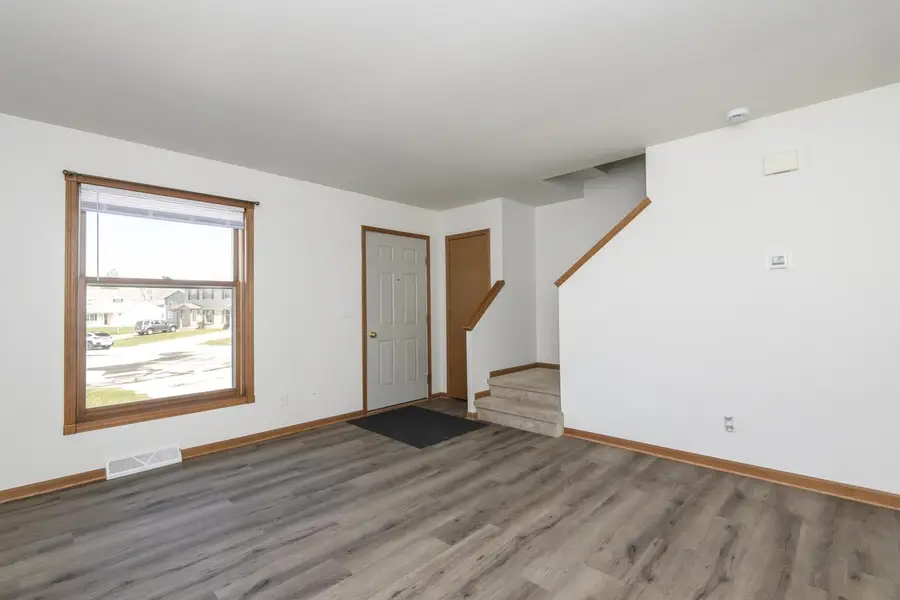 208 Applewood LANE #210, Watertown, WI 53094 - #3