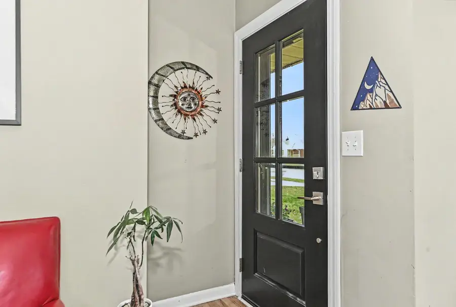 3923 E Iona TERRACE, Cudahy, WI 53110 - #3