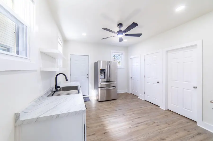 2937 N 11th STREET, Milwaukee, WI 53206 - #3