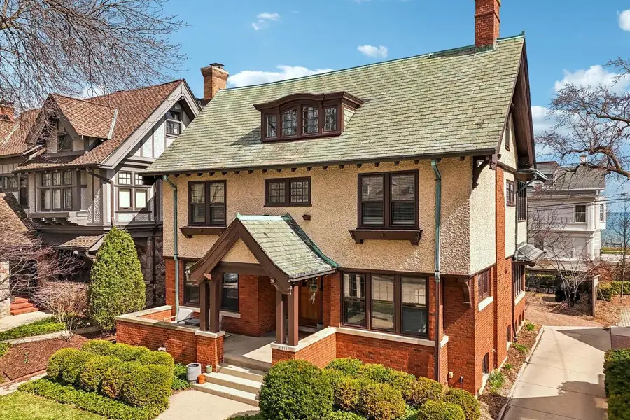 2518 N Terrace AVENUE, Milwaukee, WI 53211 - #2