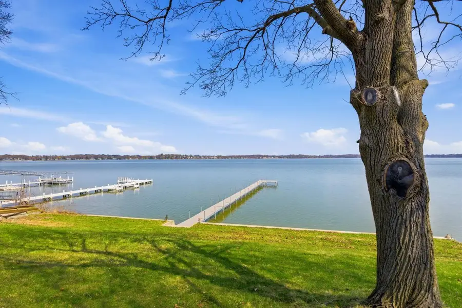 W398N6198 Mary LANE, Oconomowoc, WI 53066 - #3