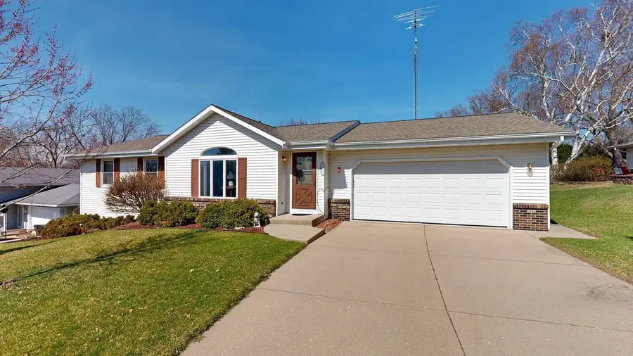 1321 Jamesway, Fort Atkinson, WI 53538 - #2