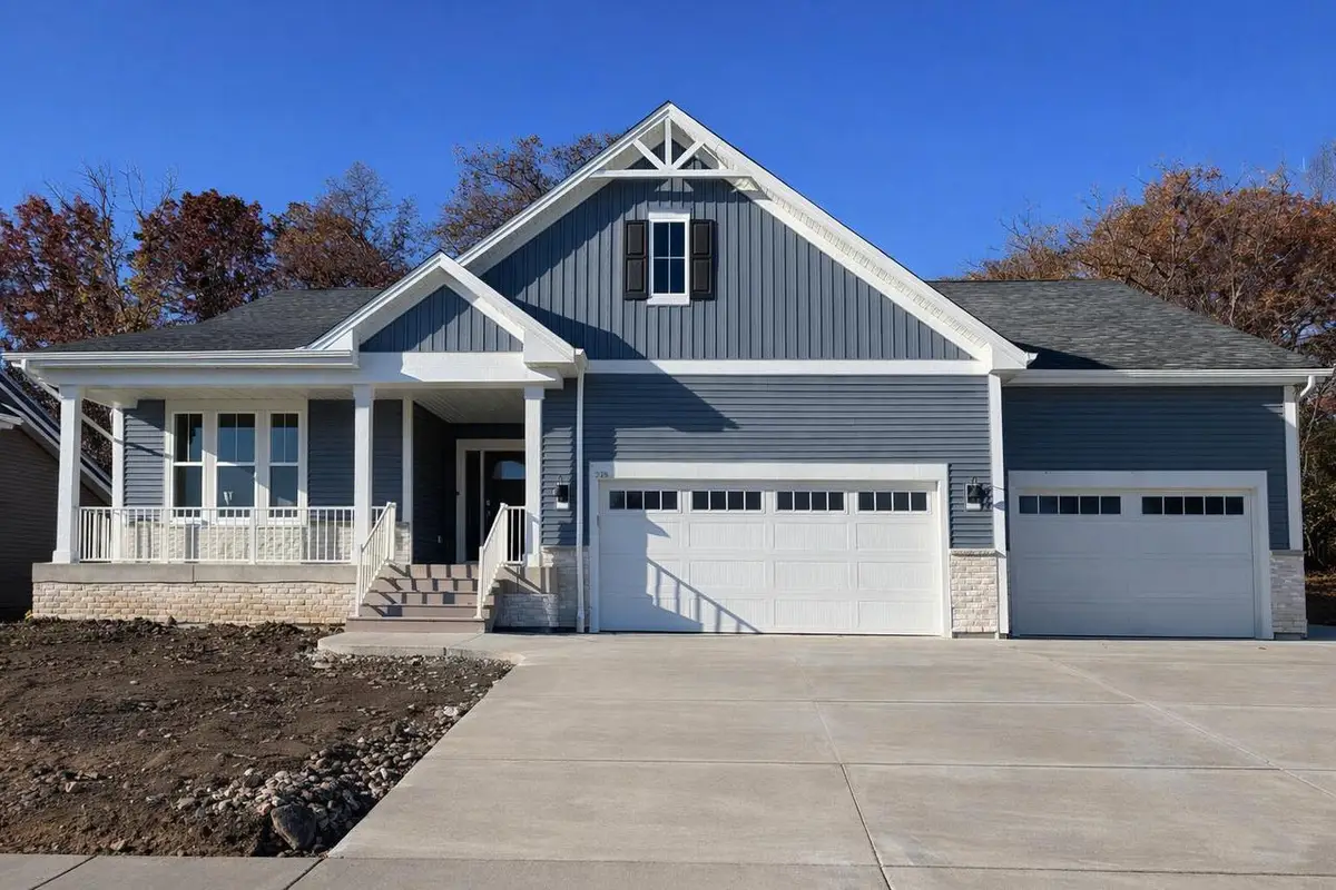 528 Kiddle LANE, Union Grove, WI 53182 - #1