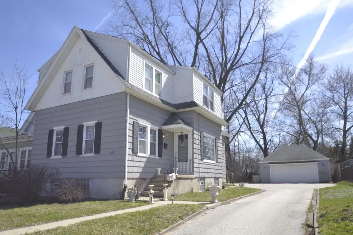 839 W Glendale AVENUE, Glendale, WI 53209 - #1