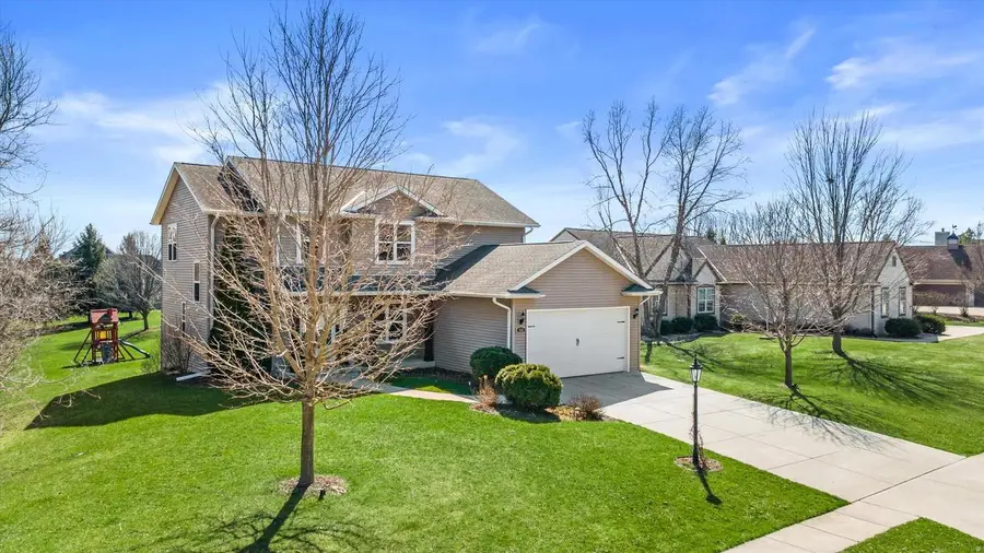 503 Brockway DRIVE, Mukwonago, WI 53149 - #2