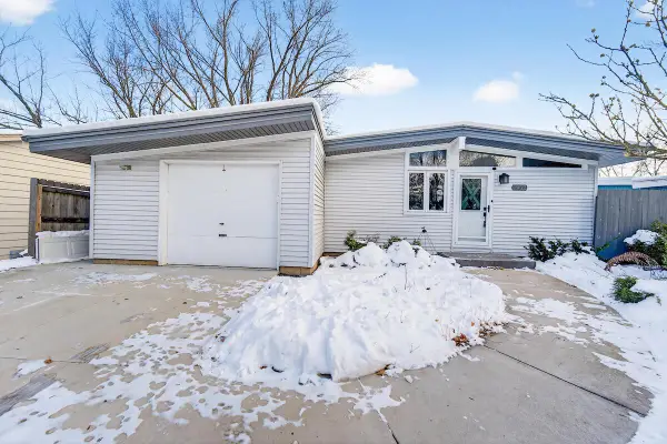 4422 Glenway STREET, Wauwatosa, WI 53225