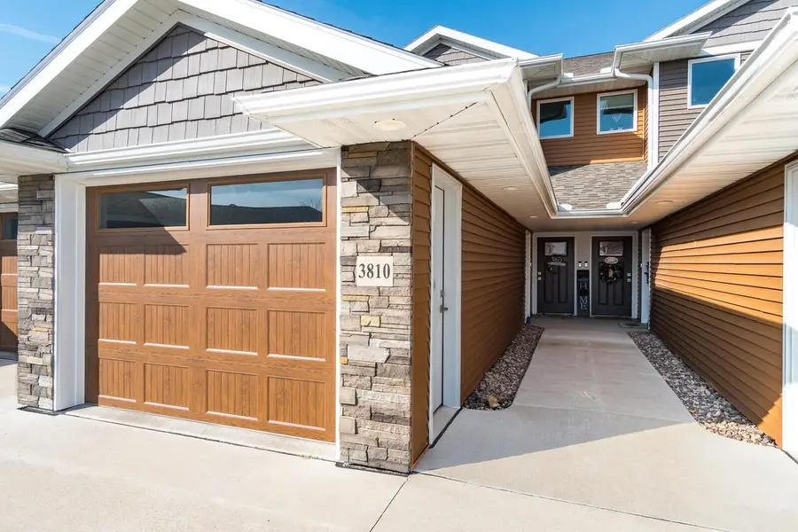 3810 Sunnyside DRIVE W, La Crosse, WI 54601 - #2