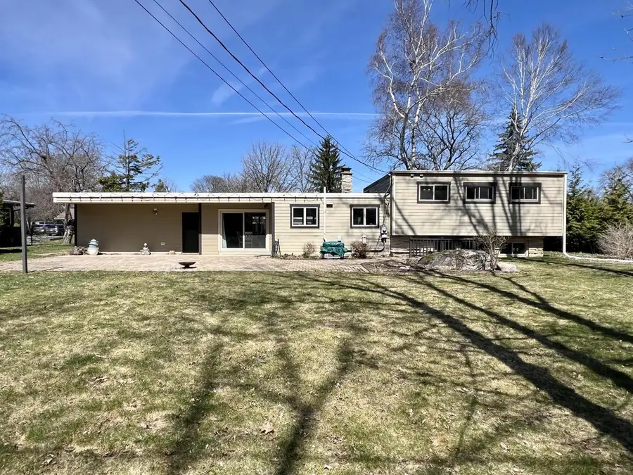 2115 W Greenwood ROAD, Glendale, WI 53209 - #2