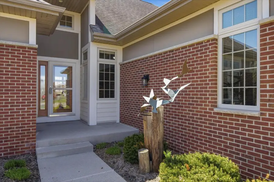 1909 Blue Spruce COURT, Grafton, WI 53024 - #2