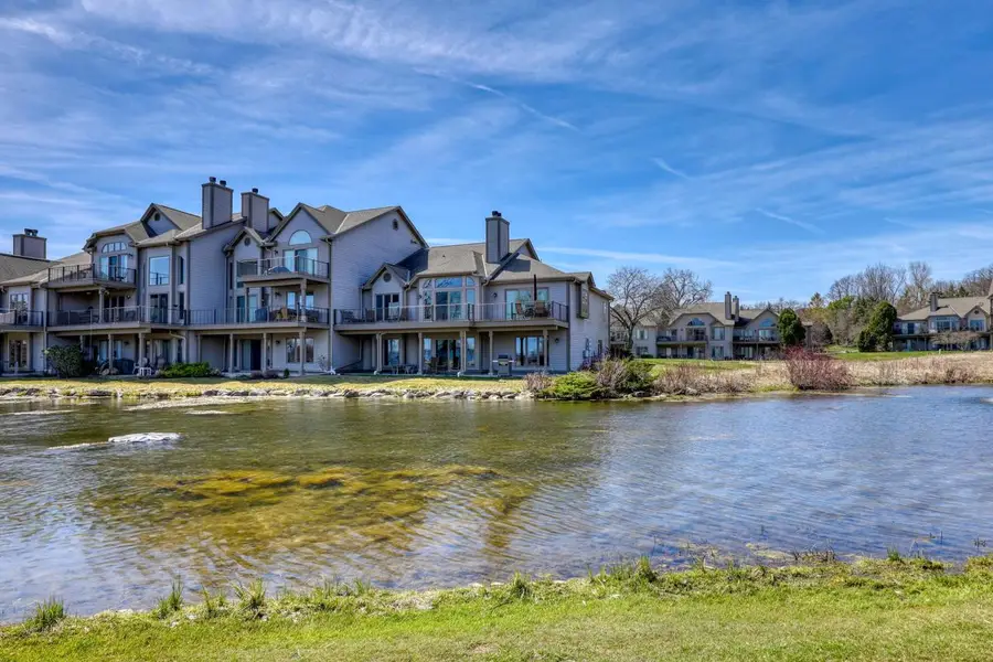 N24W30426 Crystal Springs DRIVE, Pewaukee, WI 53072 - #3