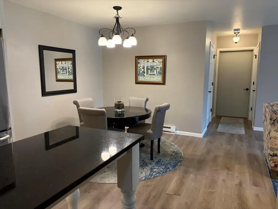 274 Minz Park CIRCLE #1, West Bend, WI 53095 - #3