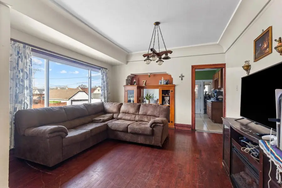 2402 S 20th STREET, Milwaukee, WI 53215 - #3