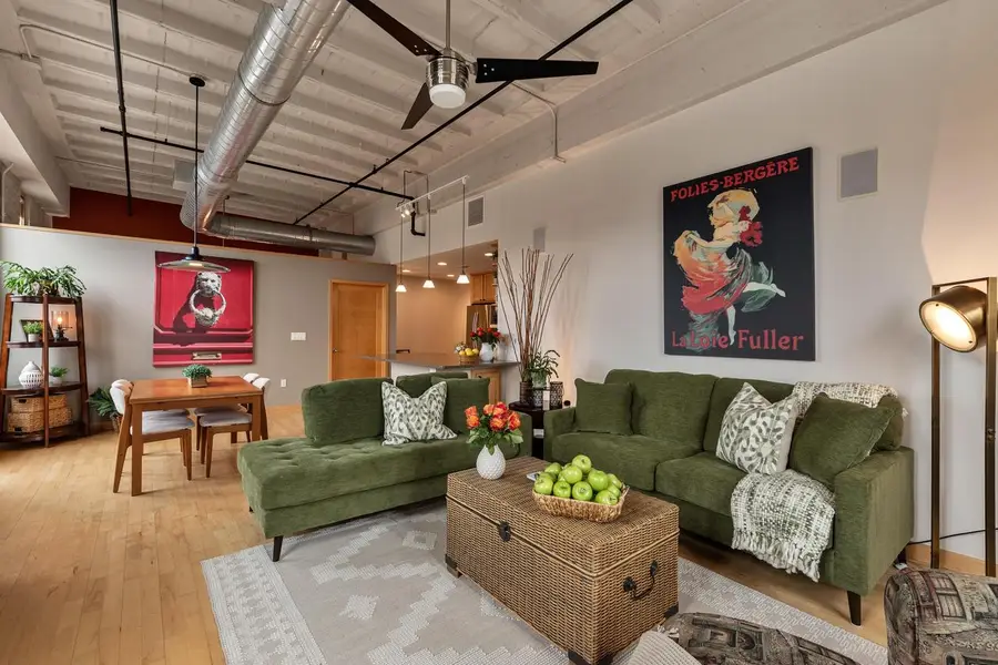 1325 N Van Buren STREET #502, Milwaukee, WI 53202 - #2