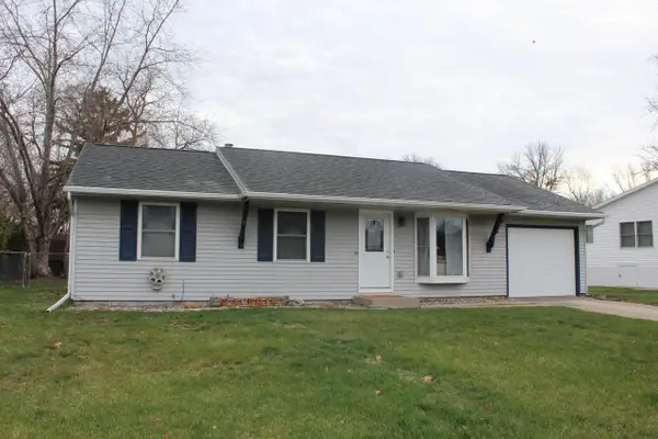 1059 La Crosse STREET, Onalaska, WI 54650