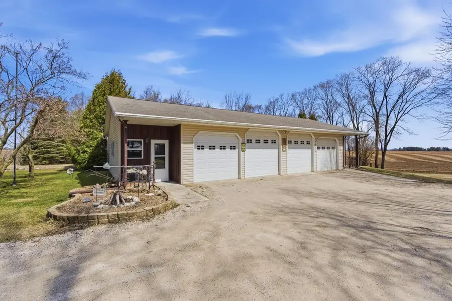 N9415 Sexton ROAD, Elkhart Lake, WI 53020 - #2