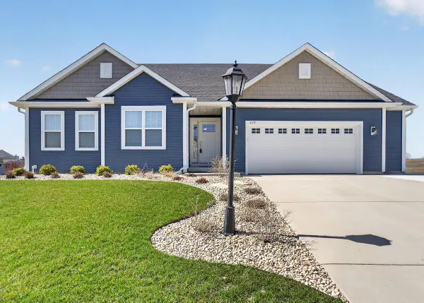 879 Amber LANE, Port Washington, WI 53074