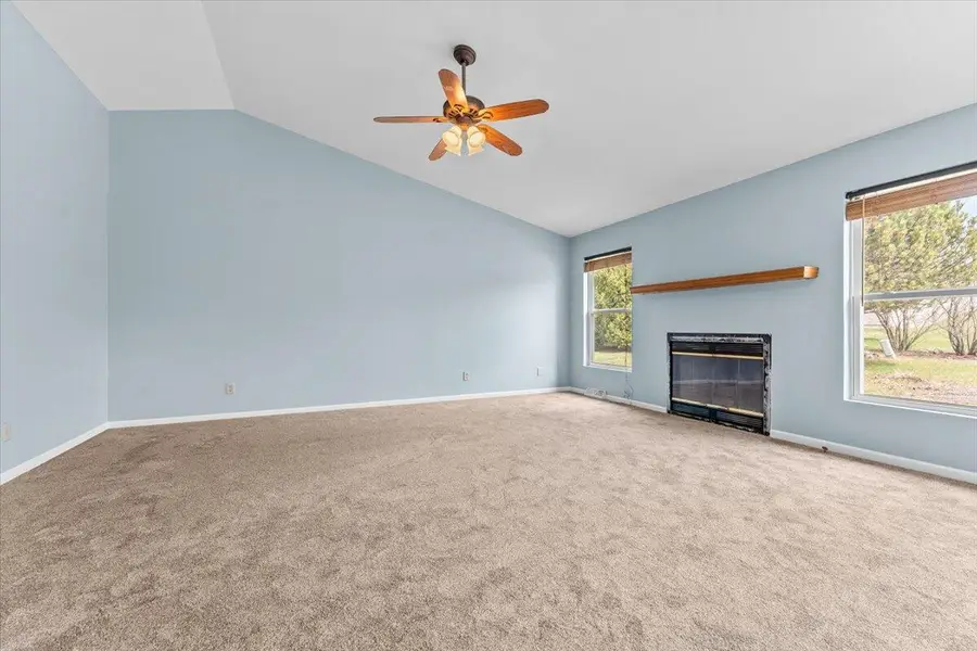 1572 Falcon DRIVE, Hartford, WI 53027 - #3