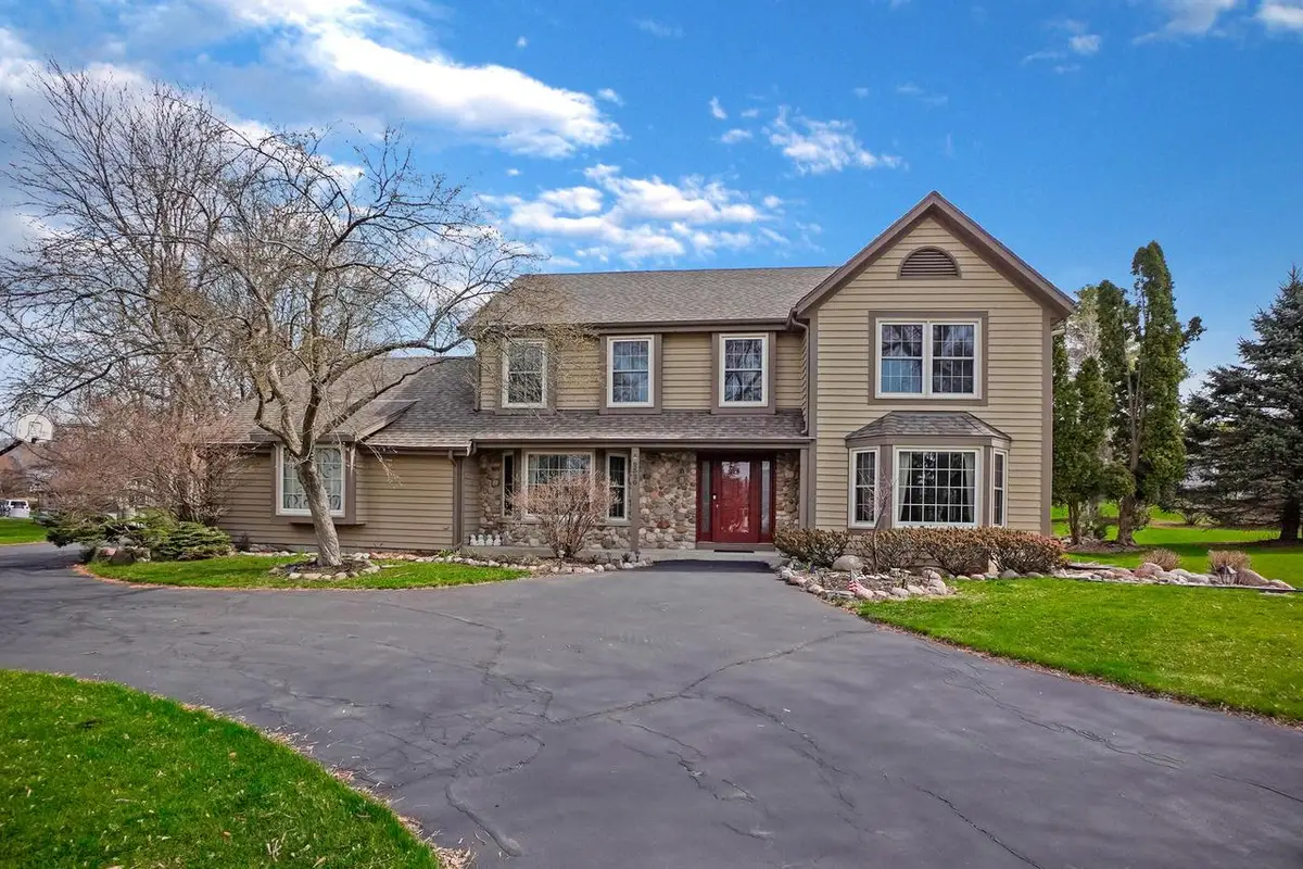 2320 Buckingham PLACE, Brookfield, WI 53045 - #1