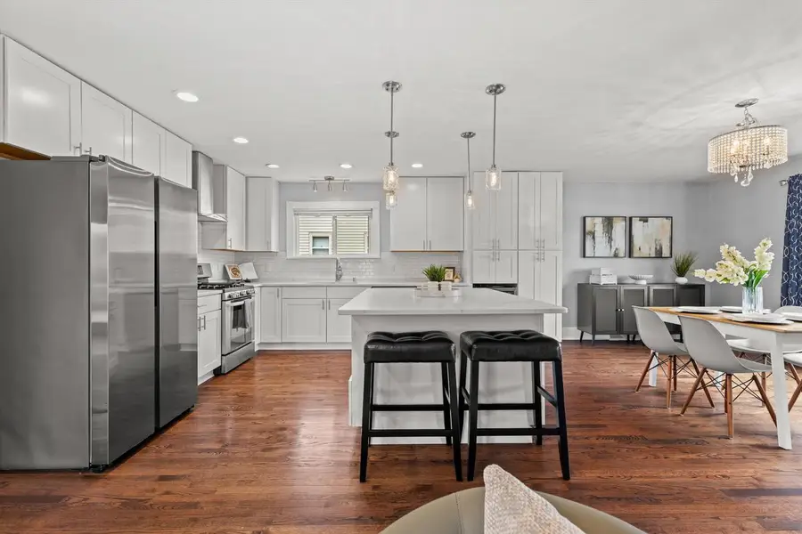 9241 N Port Washington ROAD, Bayside, WI 53217 - #2