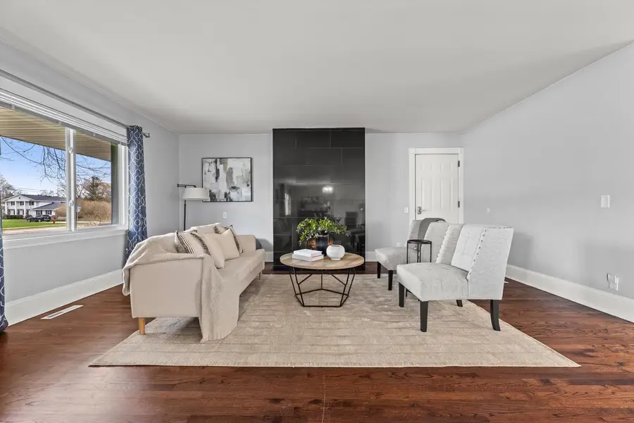 9241 N Port Washington ROAD, Bayside, WI 53217 - #3