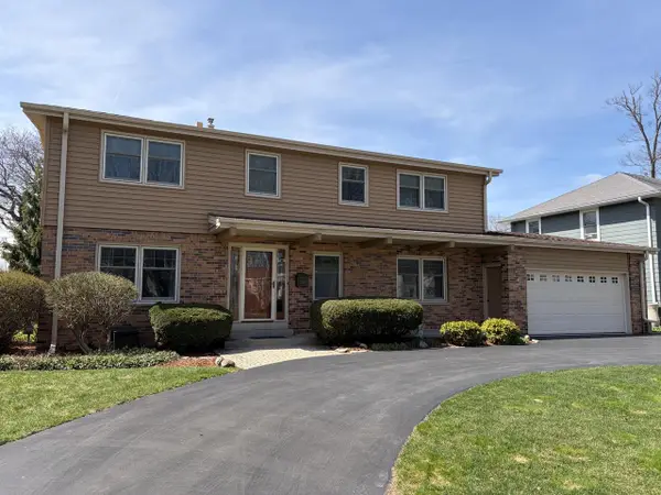 5129 N Woodburn STREET, Whitefish Bay, WI 53217