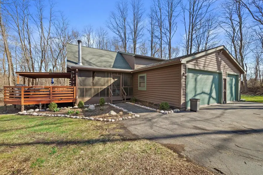 9225 400th AVENUE, Genoa City, WI 53128 - #2