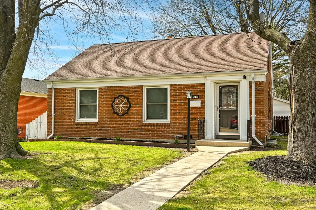 3601 S 32nd STREET, Greenfield, WI 53221 - #1