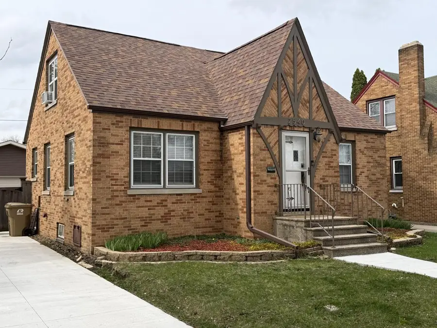 2540 Lincoln ROAD, Kenosha, WI 53143 - #2