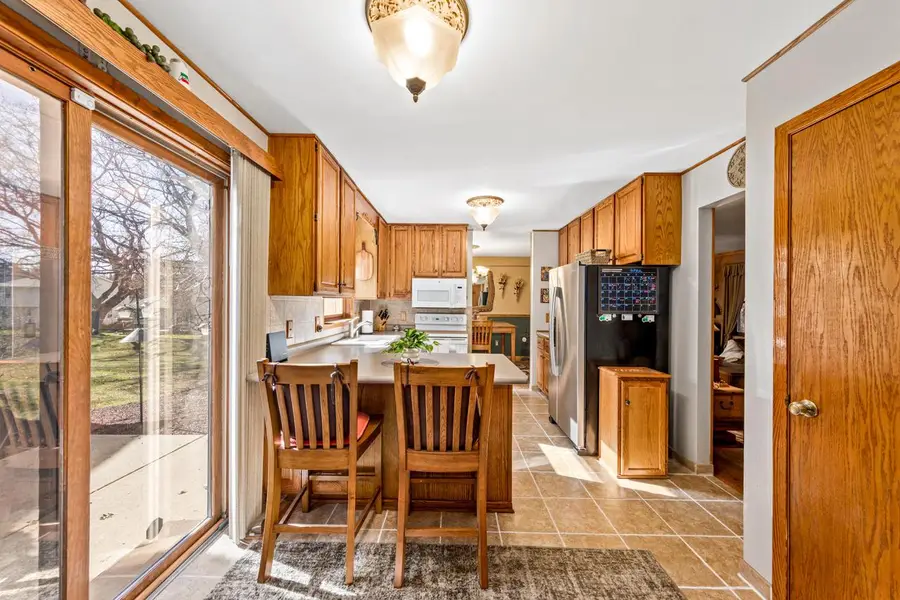 2001 S Thompson DRIVE, Madison, WI 53716 - #3