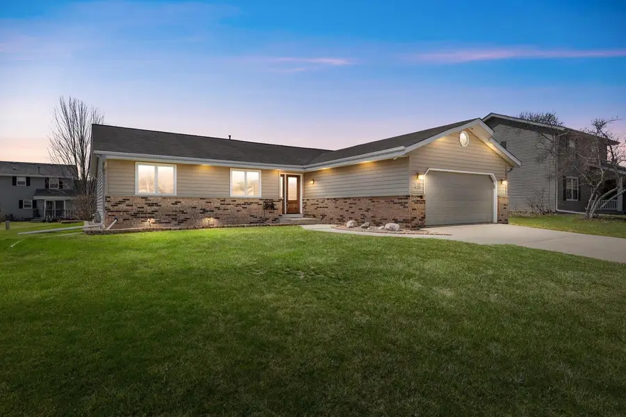 N78W15339 Haymeadow ROAD, Menomonee Falls, WI 53051 - #2