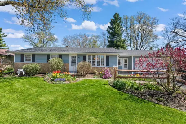 1131 Lily ROAD, Oconomowoc, WI 53066