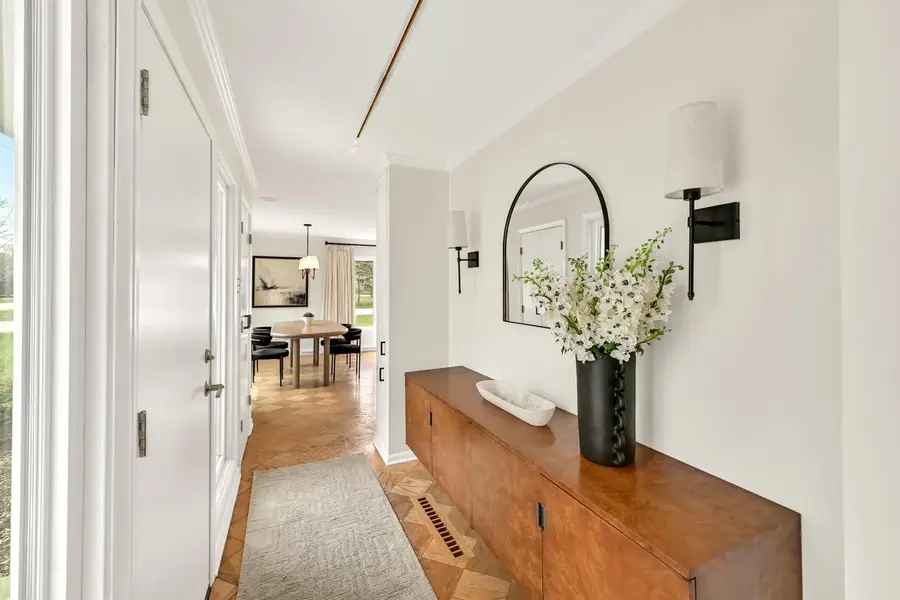 8207 N Regent ROAD, Milwaukee, WI 53217 - #2