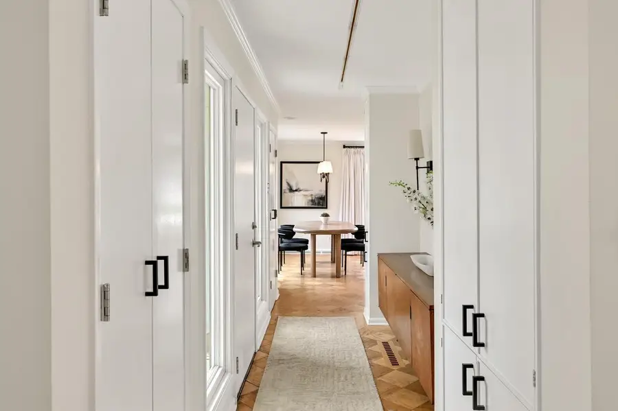 8207 N Regent ROAD, Milwaukee, WI 53217 - #3