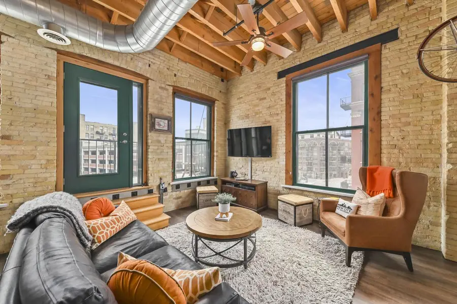 205 N Water STREET #404, Milwaukee, WI 53202 - #3