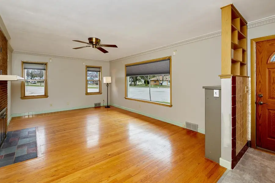 2909 S 76th STREET, West Allis, WI 53219 - #3