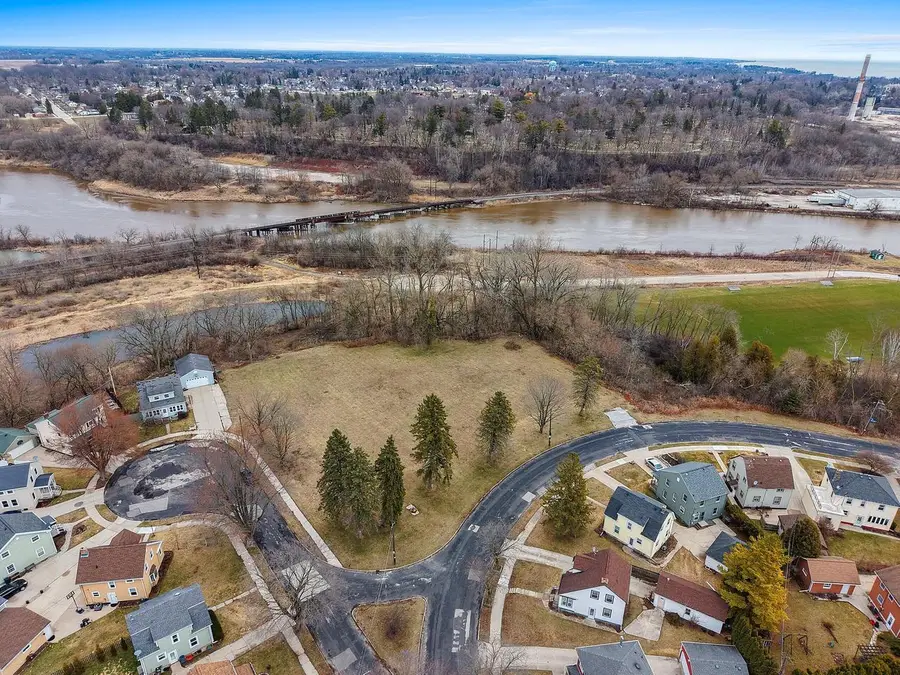 Lt2 RIVERVIEW DRIVE, Manitowoc, WI 54220 - #3