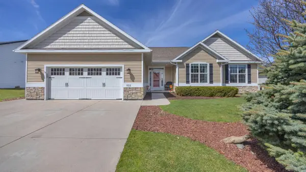 522 Cloverdale LANE, Plymouth, WI 53073