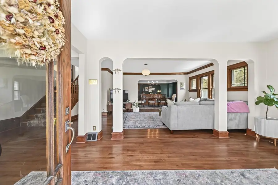 1844 Ludington AVENUE, Wauwatosa, WI 53226 - #2