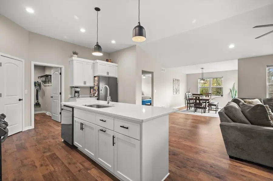 261 Cardinal DRIVE, Sullivan, WI 53178 - #3