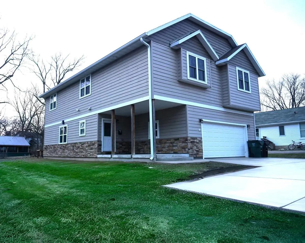 534 S Gault STREET, Whitewater, WI 53190 - #1