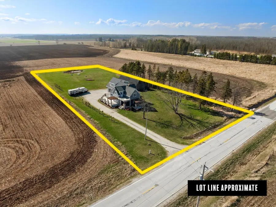 3202 Mirro DRIVE, Manitowoc, WI 54220 - #3