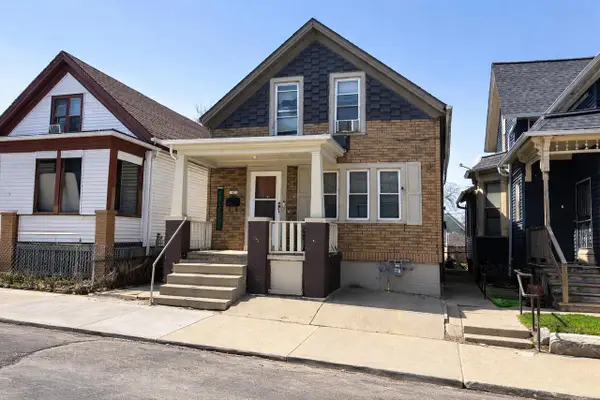 1425 N 24th PLACE, Milwaukee, WI 53205