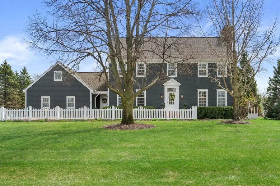 W289N3344 Lost Creek COURT, Pewaukee, WI 53072 - #2