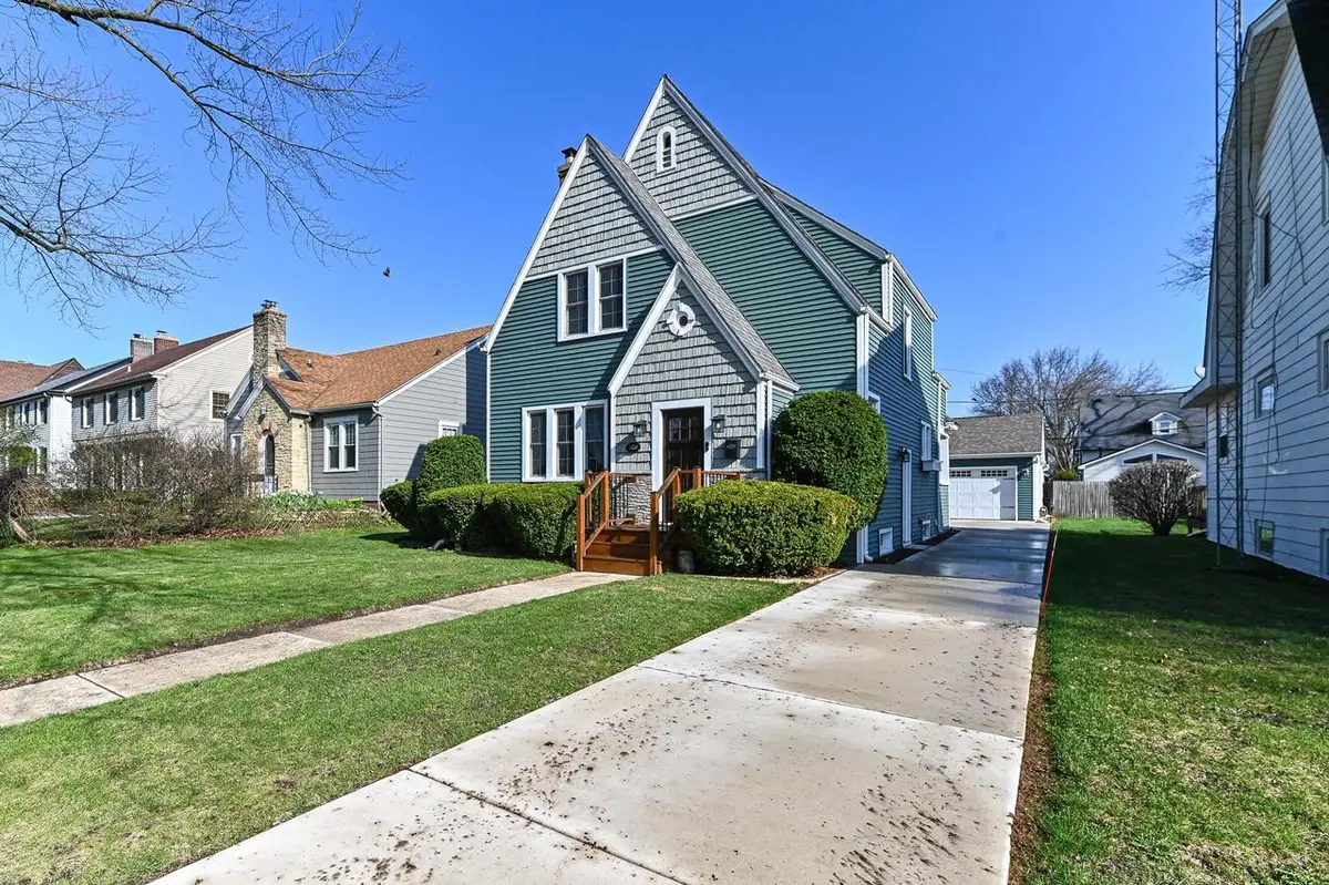 520 74th STREET, Kenosha, WI 53143 - #1