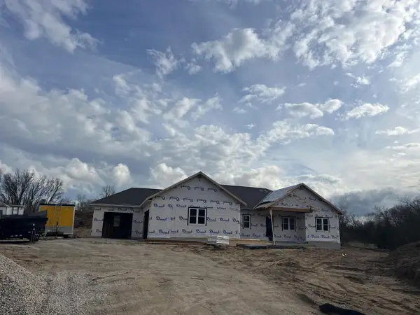 2367 Wallace Lake ROAD, West Bend, WI 53090